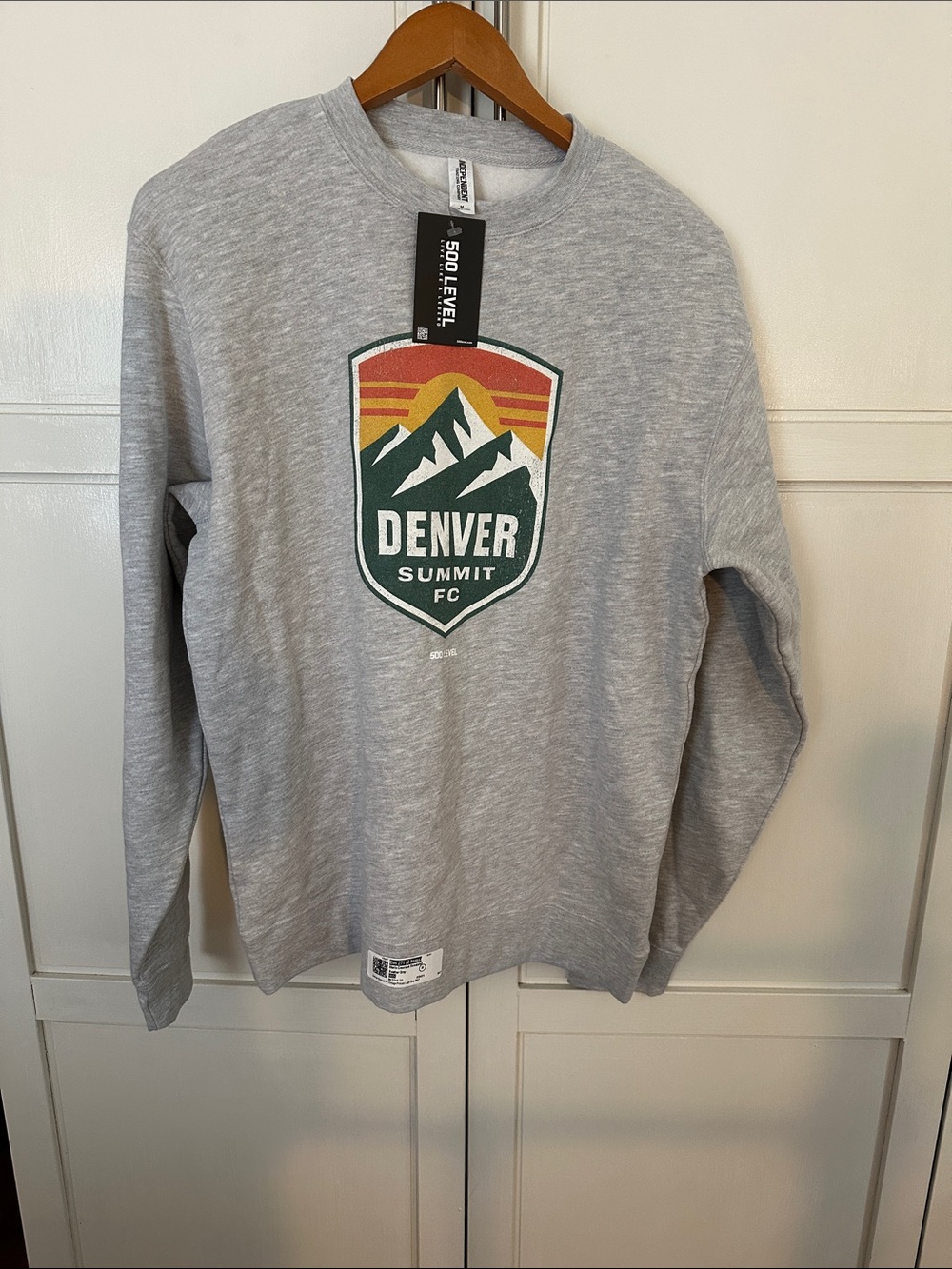 Denver Summit FC NWSL Gray Crewneck Sweatshirt 500 Level Soccer Crest Sz  M NWT